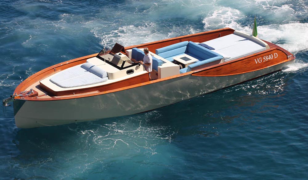 Wooden Boats WB 40’ Classic