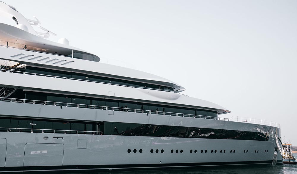 Moonrise Yacht by Feadship