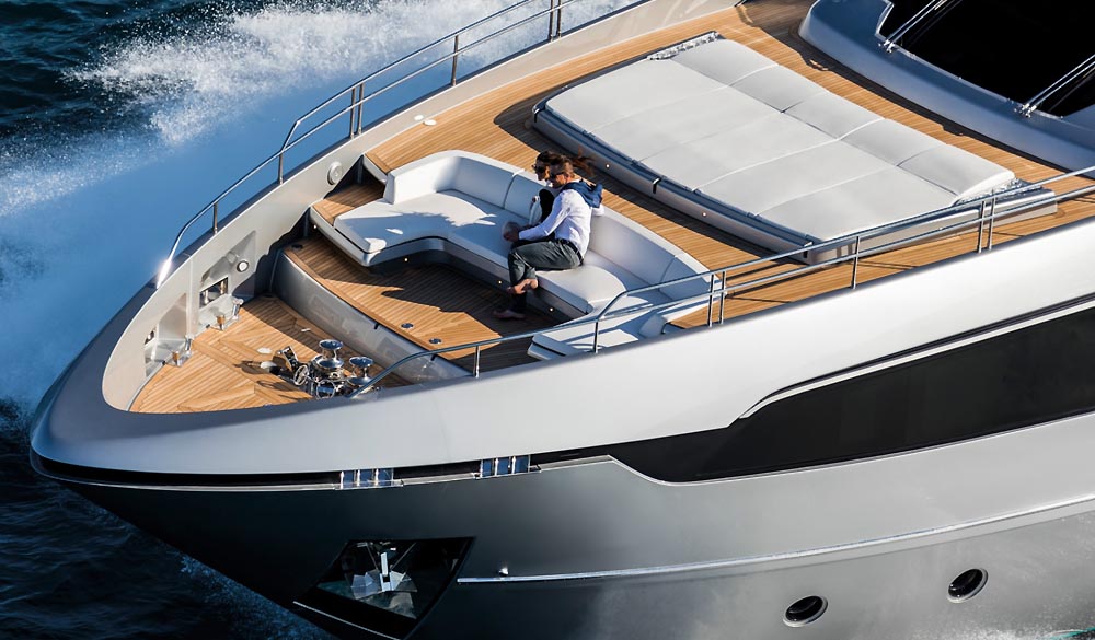 Ruzarija Luxury Yacht - Riva 100’ Corsaro