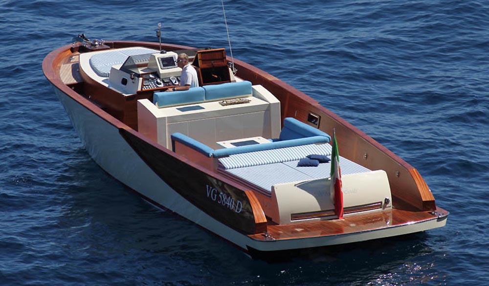 Wooden Boats WB 40’ Classic