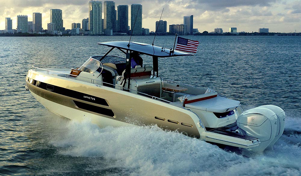 Invictus GT370S Yacht