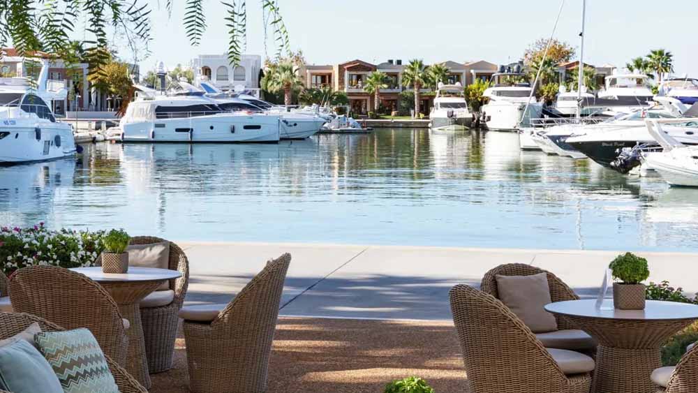 Sani Asterias, a private retreat between the Aegean Sea and Halkidiki&rsquo;s marina