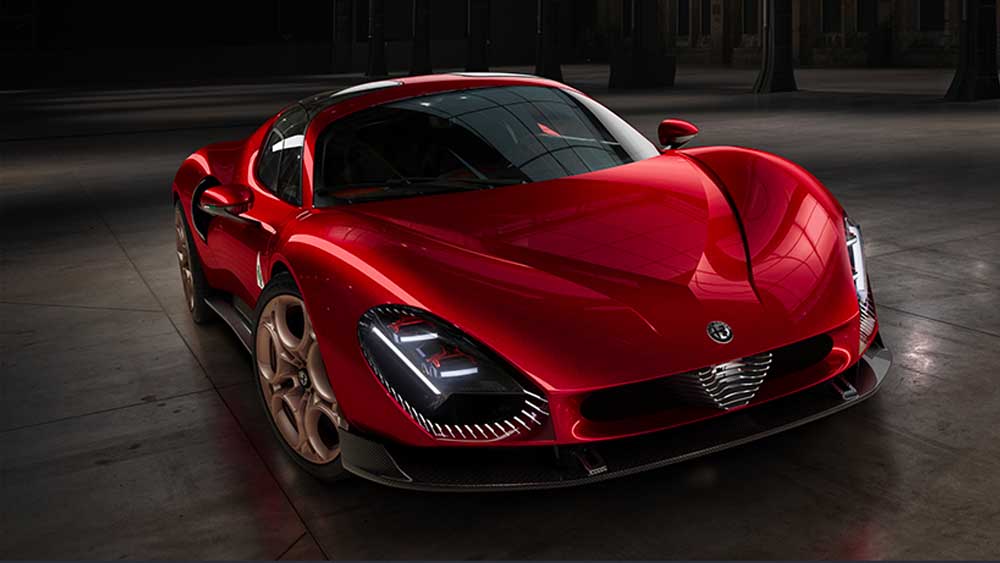 Alfa Romeo 33 Stradale, a supercar that still understands emotion