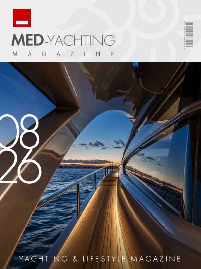 Pershing 8X, il Mediterraneo cambia velocit&agrave;