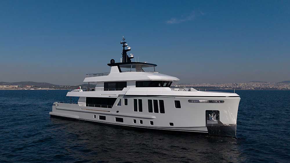 BEE 35M Explorer, esp&iacute;ritu explorer con mirada mediterr&aacute;nea