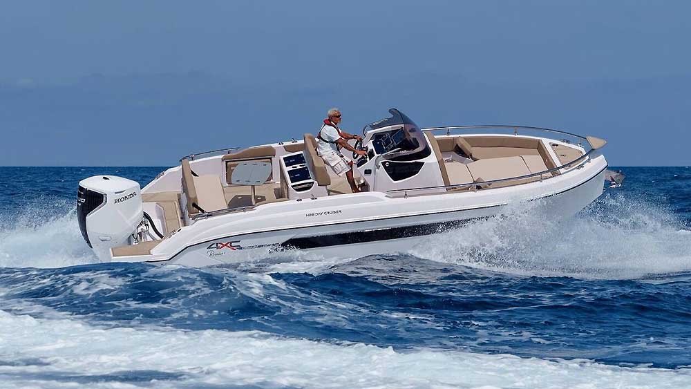 Honda Marine 4XC FRP, con BMA la embarcaci&oacute;n nace alrededor del motor