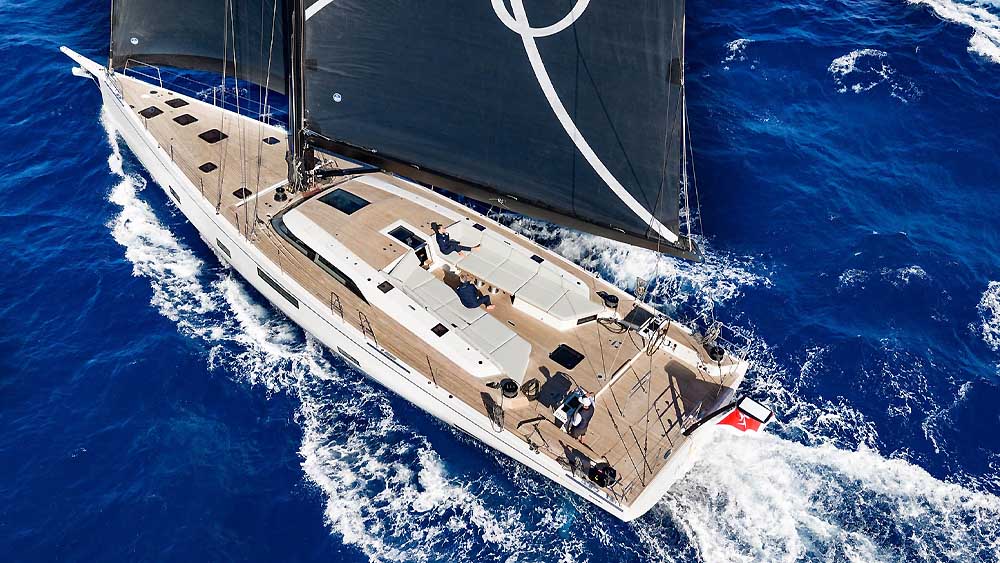 Grand Soleil Plus 80 LC, l&rsquo;orizzonte diventa un progetto su misura