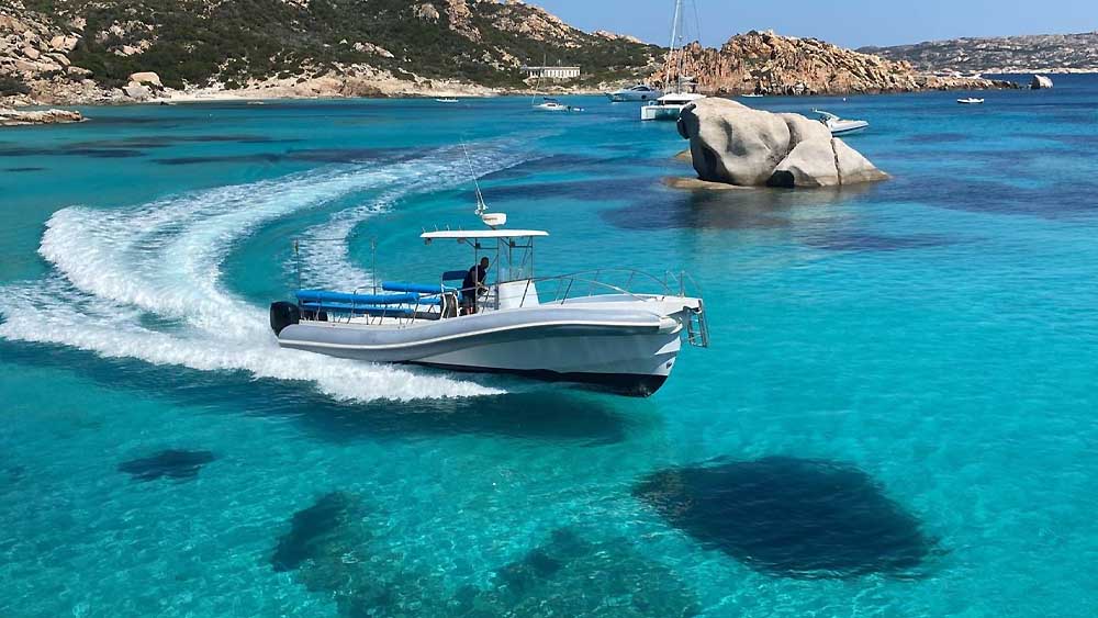 Sardinia and superyachts, Cannes puts yachting at the heart of a development strategy