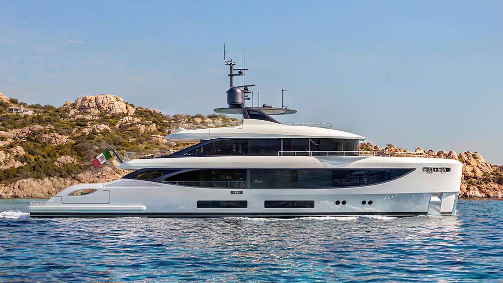 Benetti Oasis 36M, il mare entra nella vita di bordo