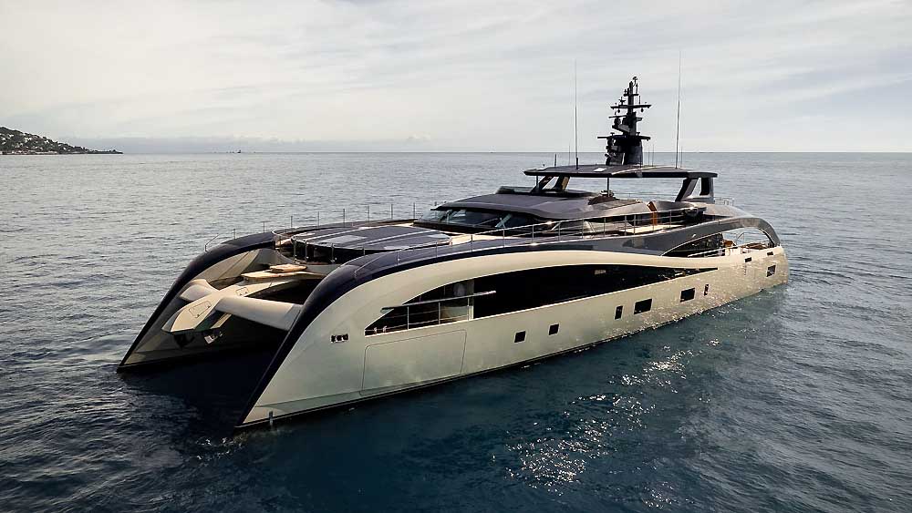 Seawolf X, el catamar&aacute;n h&iacute;brido-el&eacute;ctrico con el que Rossinavi lleva al mar la plataforma Sea Cat